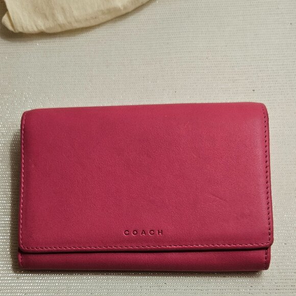 Medium Coach Leather wallet - Picture 1 of 6